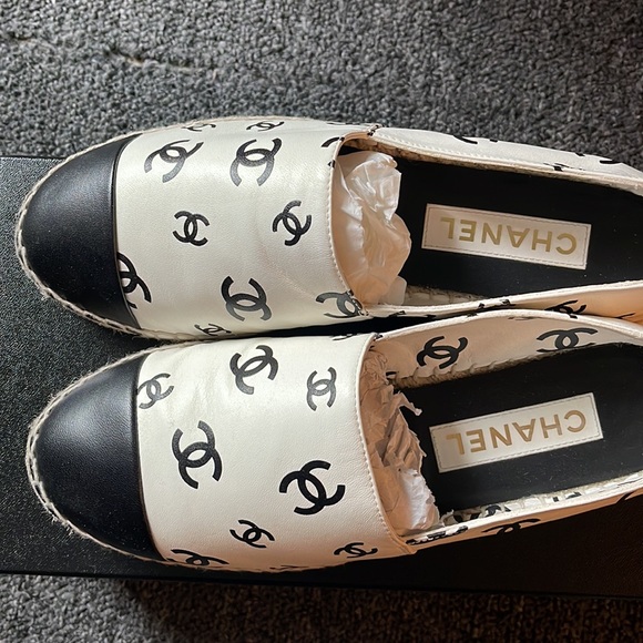 Chanel Espadrilles - Picture 6 of 11